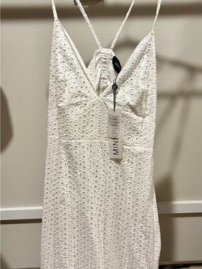 MINKPINK White Eyelet Strapless Dress
